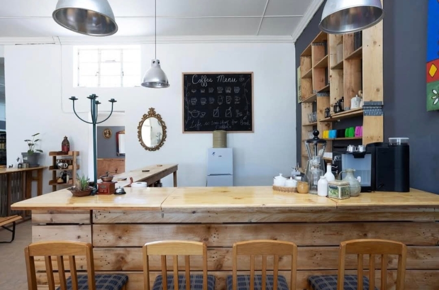 7 Bedroom Property for Sale in Steytlerville Eastern Cape